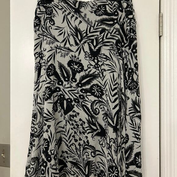 Apt 9 Y2K White & Black Floral Asymmetrical Ruffle Hem Midi Skirt Whimsigoth 10 - Picture 7 of 12